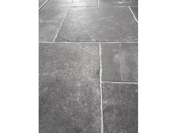 Castle stones keramische kloostertegels 50x50 NU € 32,50 m2