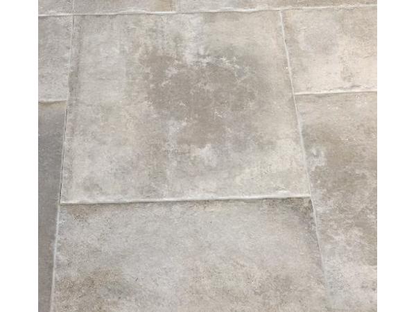 Castle stones keramische kloostertegels 50x50 NU € 32,50 m2