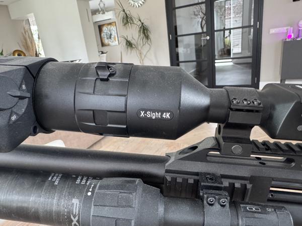 FX Maverick Sniper (PCP) &amp;#x2B; ABL 1000 &amp;#x2B; X-Sight 4K kijker
