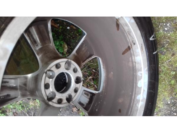 Lichtmetalen velgen + banden 17” voor mercedes E winterset