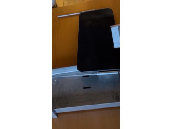 Bureau in bruikbare staat