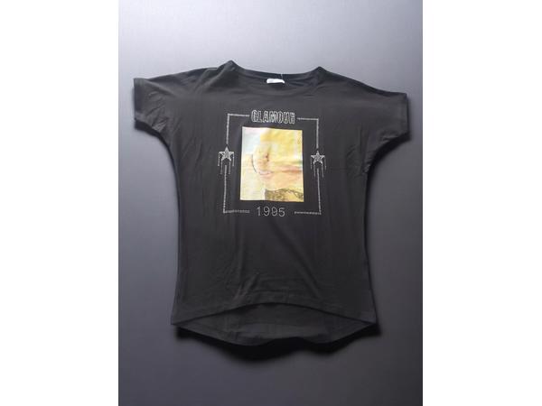 Glo-story t-shirt 1995 zwart glamour glitter one size