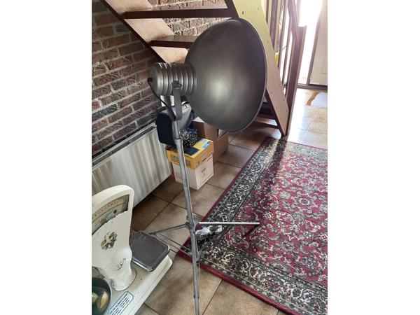 Industri&#xEB;le lamp, 3 poot