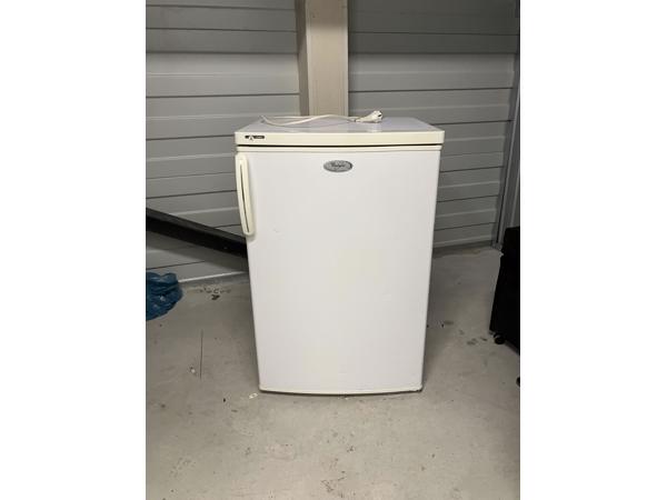 Koelkast in goede staat met klein vriesvak