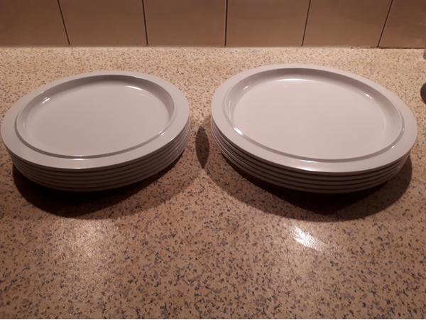 nieuw setje Mepal servies