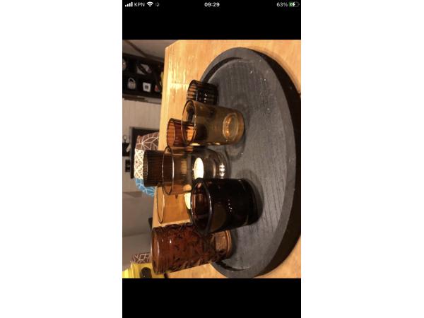 houten blad met 8 glazen waxinelichthouder met 4 waxine l