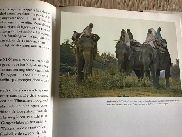 Nepal, is een land in Azië, gelegen in de Himalaya tussen