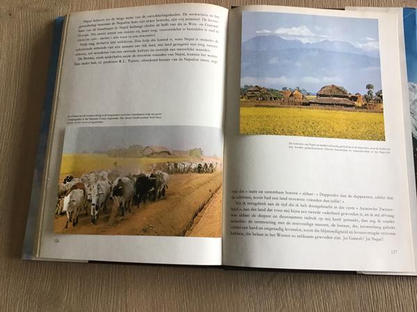 Nepal, is een land in Azië, gelegen in de Himalaya tussen