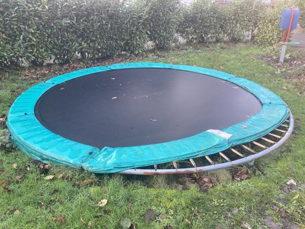 Grote trampoline