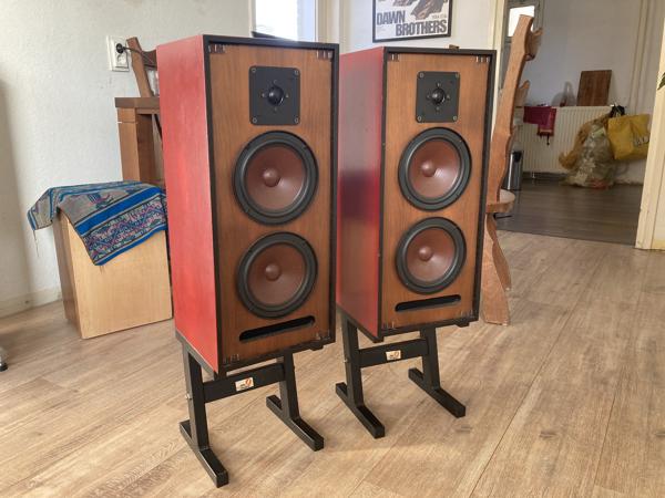 Audiolab Candor stereo speakers