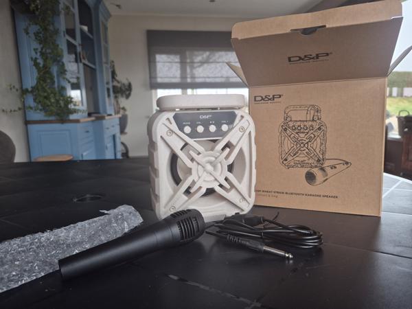 D&P Karaoke Speaker met Bluetooth en Microfoon