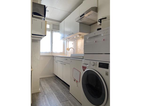 Complete kleine keuken (270cm boven, 150cm onder)