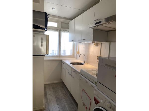 Complete kleine keuken (270cm boven, 150cm onder)