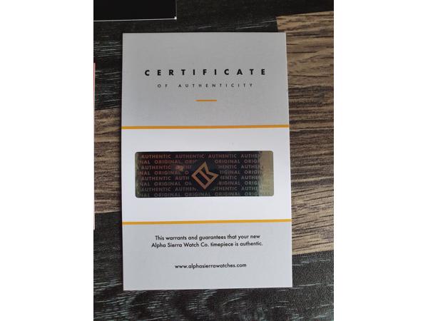 Horloge Alpha Sierra Titan( limited edition)