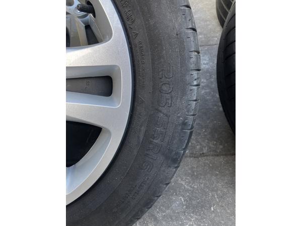 Banden set stalenvelgen met zomer banden 205/55R16