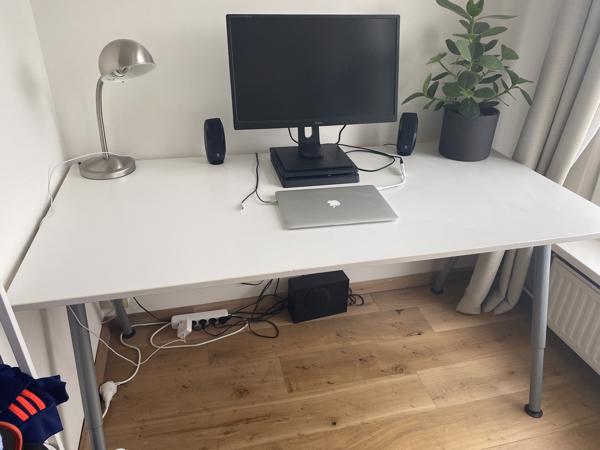 Ikea bureau