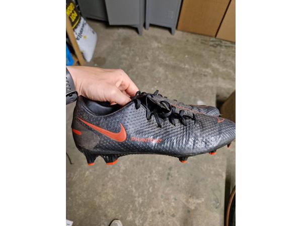 Voetbalschoenen Nike maat 39