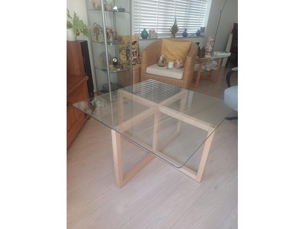 Wegen kleiner behuizing  overbodig geworden