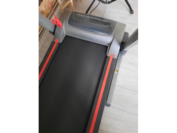 Inklapbare loopband FOCUS FITNESS JET 5 zo goed als nieuw!!