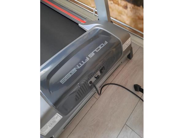 Inklapbare loopband FOCUS FITNESS JET 5 zo goed als nieuw!!