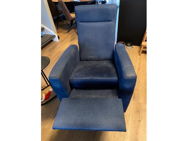 Fauteuil met voetensteun