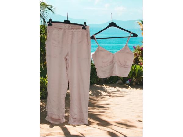 2 delige set lichtroze L