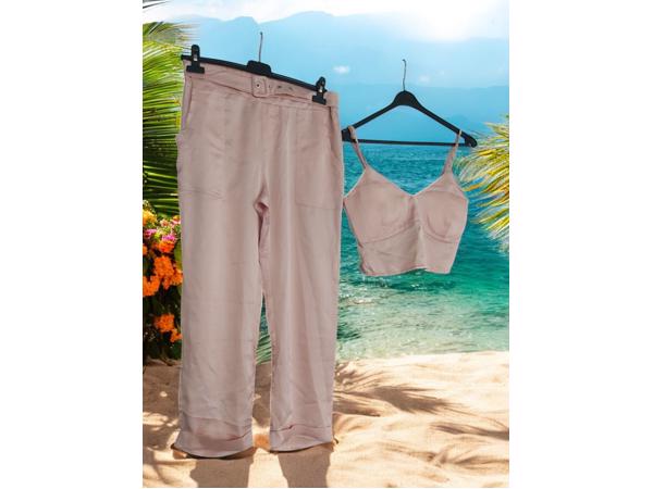 2 delige set lichtroze L