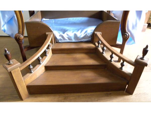 Eikenhouten honden hemelbed