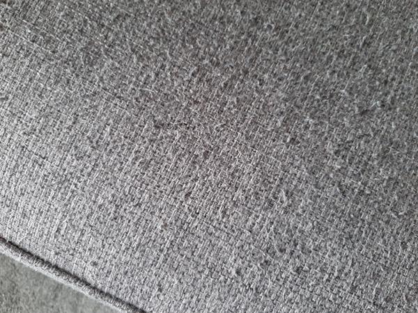 2,5 zitsbank met fauteuil, kussens en vloerkleed