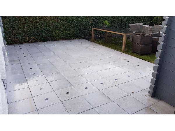 gratis op te halen tuintegels