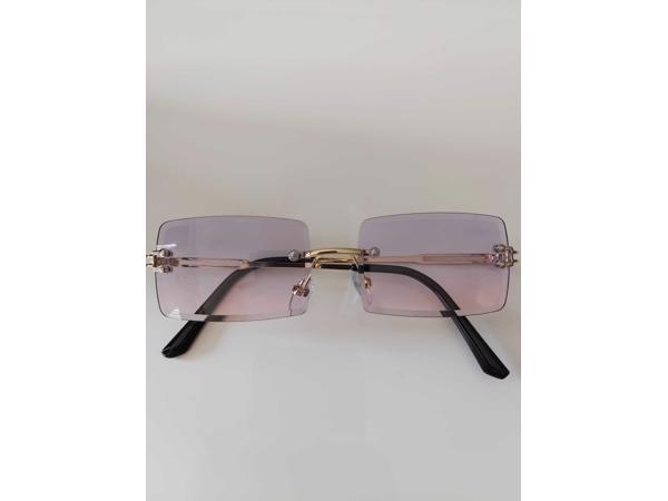 Rechthoekige paars/roze zonnebril met beschermhoesje