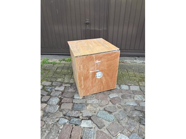 Een houten kist