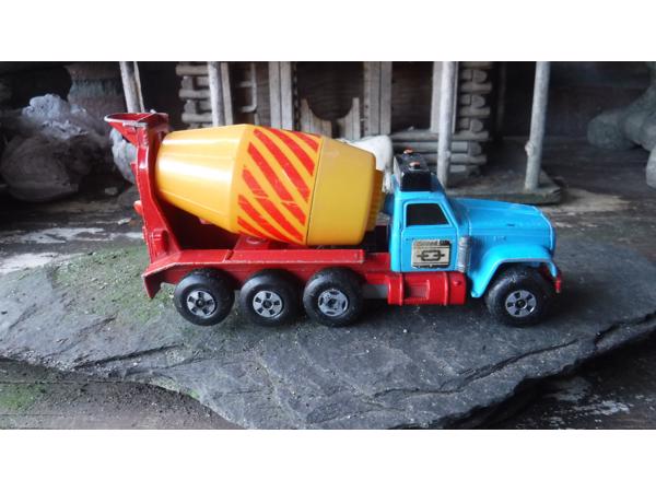 Matchbox super kings K6 cement mixer