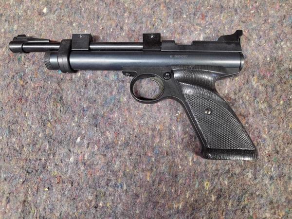 Crosman 2240 co2 pistool