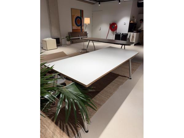 Bureaus / kantoortafel 3 stuks