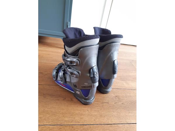 Skischoenen nordica, normale maat 40,skischoenmaat 26, 300mm