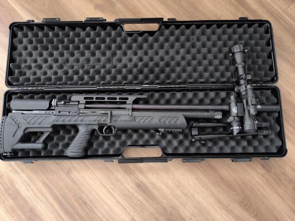 Hatsan BullBoss PCP + Richtkijker & Laser + HILL POMP MK5