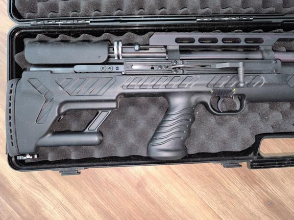 Hatsan BullBoss PCP + Richtkijker & Laser + HILL POMP MK5