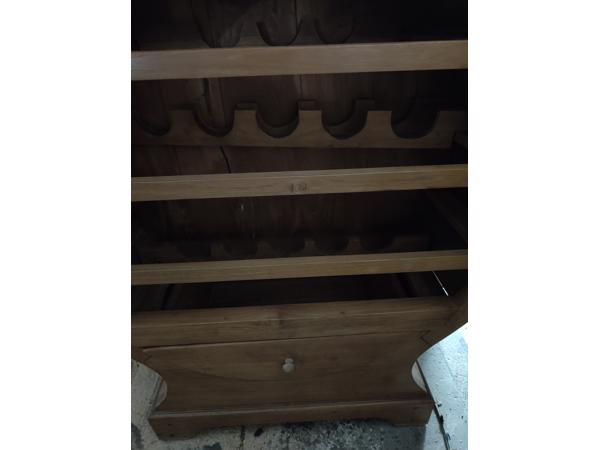 Wijn/dranken kastje van hout