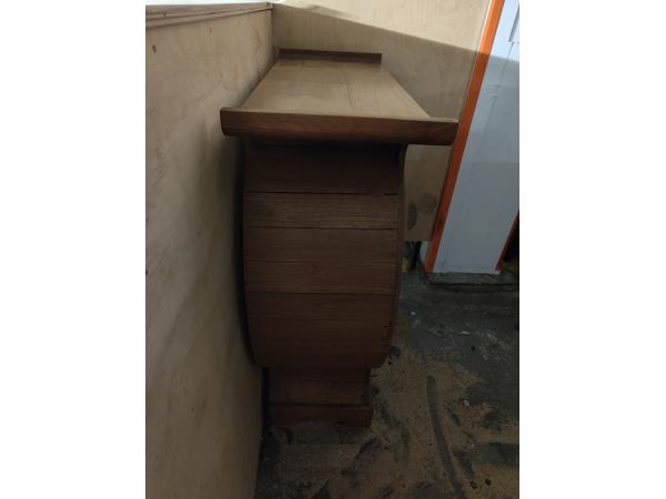 Wijn/dranken kastje van hout