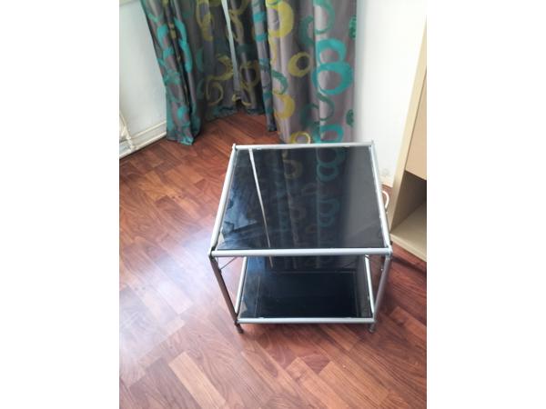 ikea bijzettafel glas