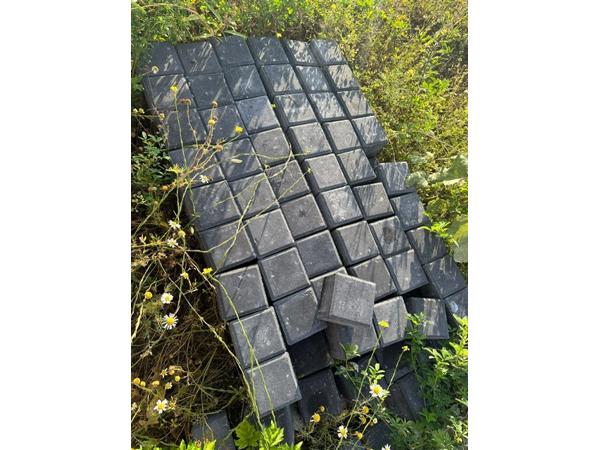 Antraciet Kinkers + Tegels