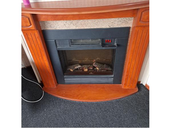 Te koop stacaravan 11 x 3,70 meter