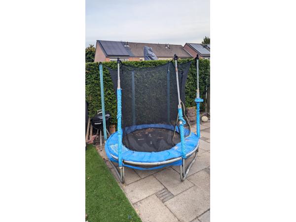 Trampoline