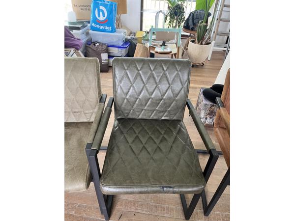 4 luxe eetkamer stoelen