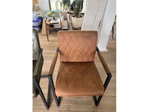 4 luxe eetkamer stoelen