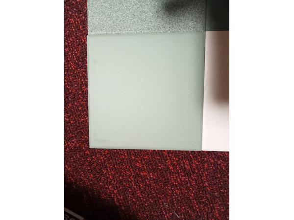 Mooie Portugese tegeltjes in 4 bij-elkaar-passende-kleuren.