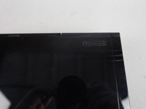 Nintendo Wii (zwart) + Wii sports +  Wii Wild Adventures