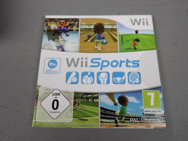 Nintendo Wii (zwart) + Wii sports +  Wii Wild Adventures