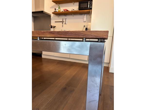 Eettafel 200cm lang x 90 diep x 75 hoog